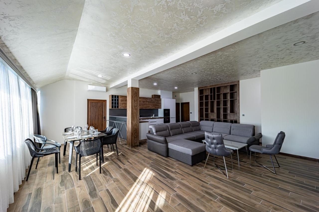 Villa Euphoria Ridovo Bagian luar foto