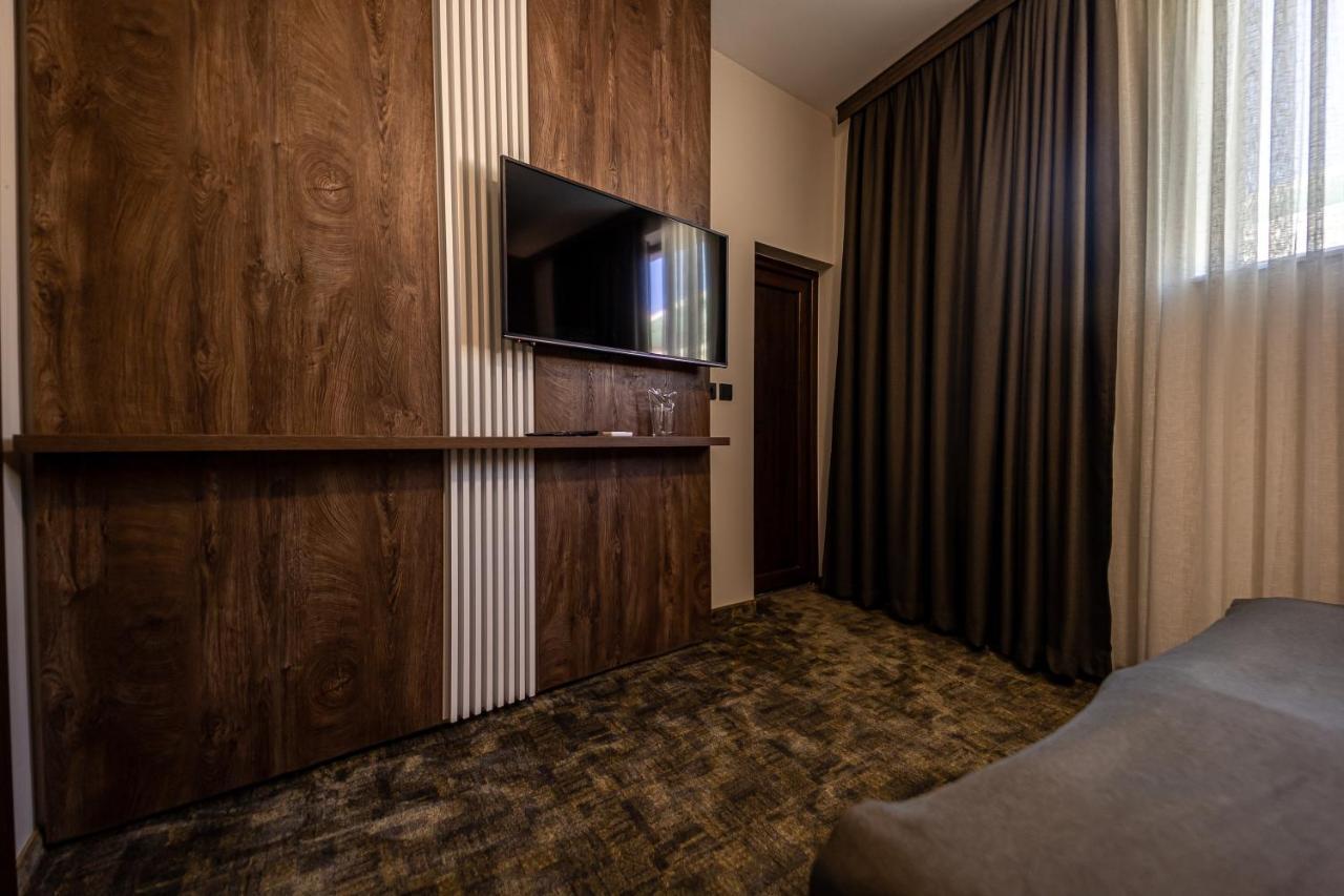 Villa Euphoria Ridovo Bagian luar foto