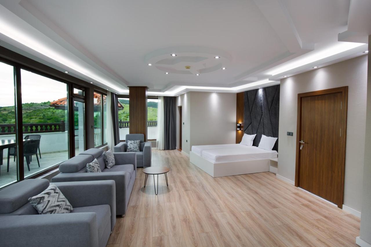Villa Euphoria Ridovo Bagian luar foto