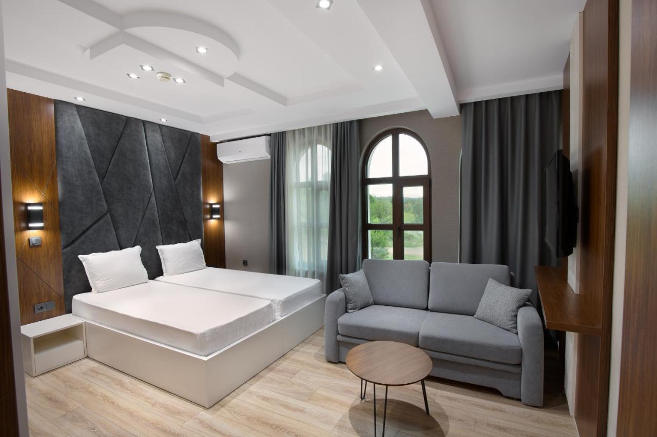 Villa Euphoria Ridovo Bagian luar foto