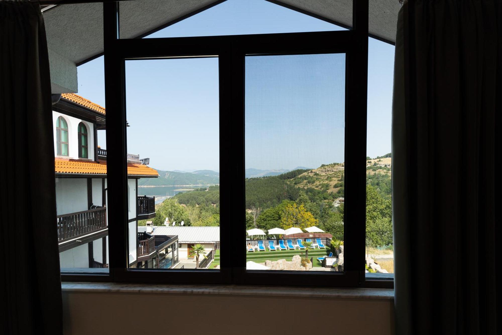 Villa Euphoria Ridovo Bagian luar foto