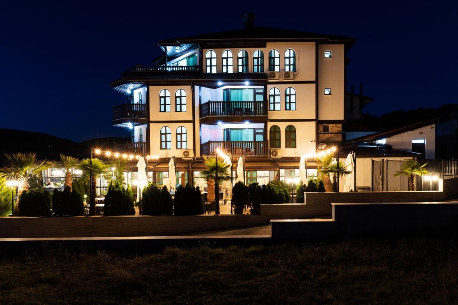 Villa Euphoria Ridovo Bagian luar foto