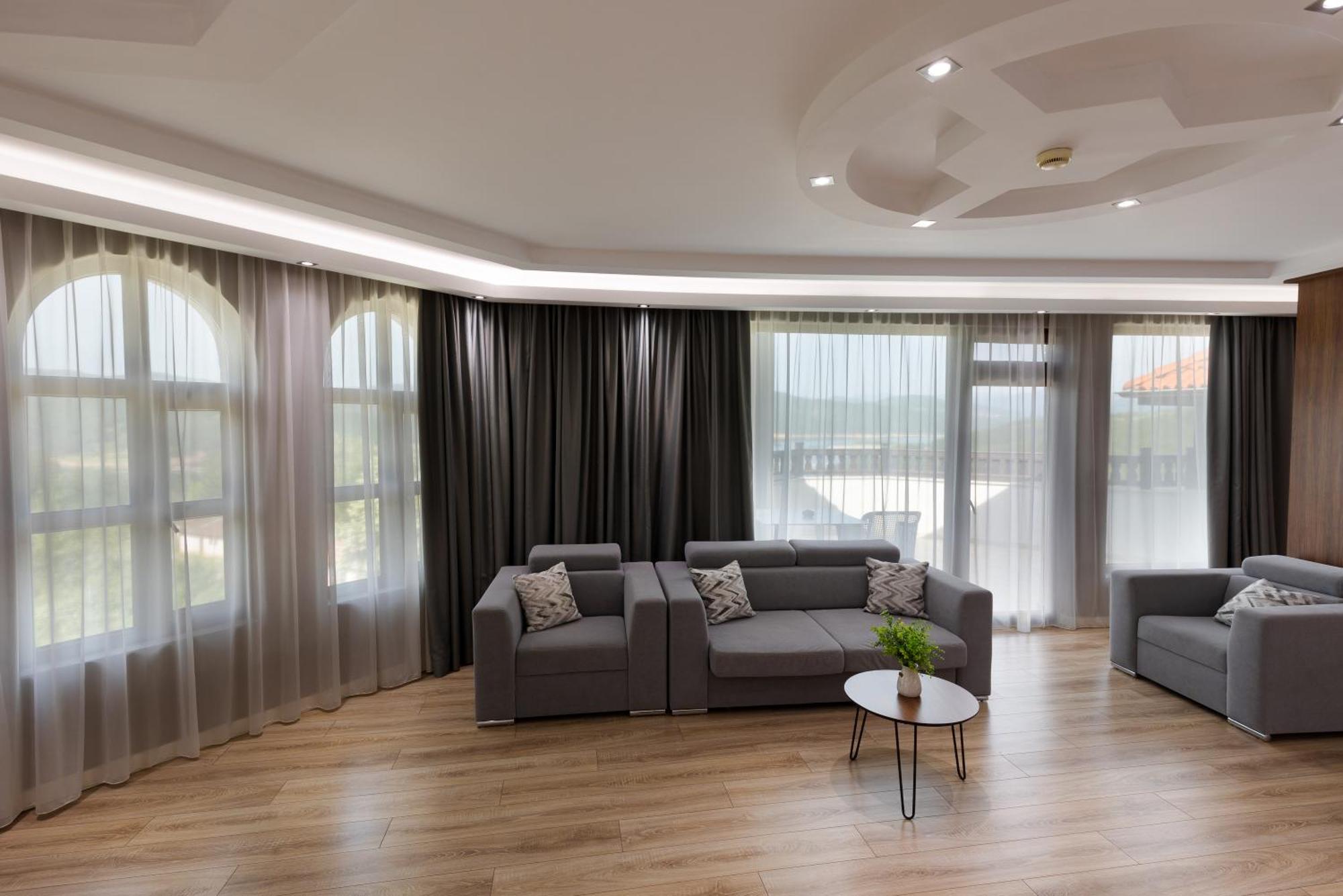 Villa Euphoria Ridovo Bagian luar foto